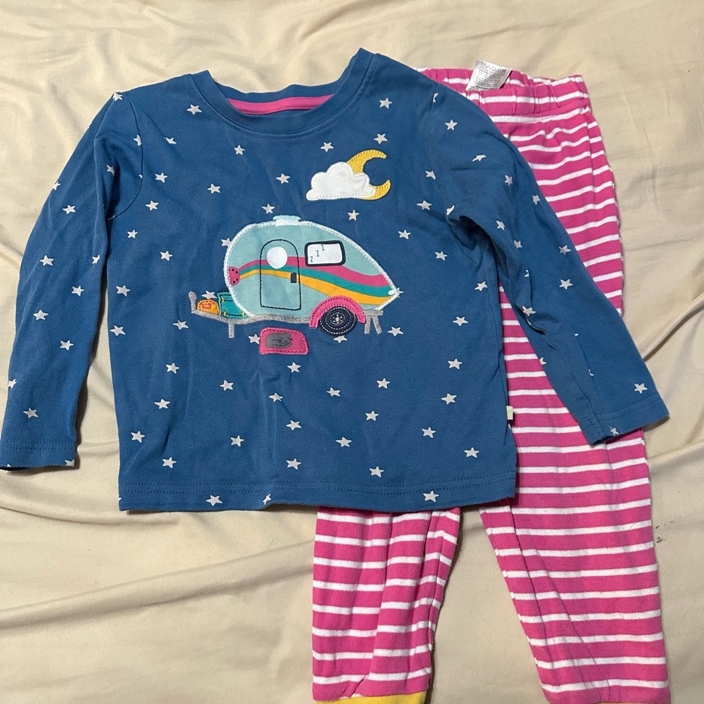 Frugi pajamas